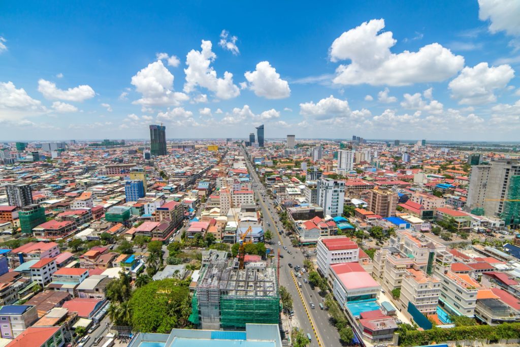 Give Non-Collateral a chance! Credit Guarantee Mechanisms and Benefits for Banks, MFIs and Businesses